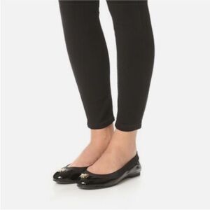 Tory Burch Jolie Elastic Black Patent Ballet Flats Decorative Accent Sz 10.5